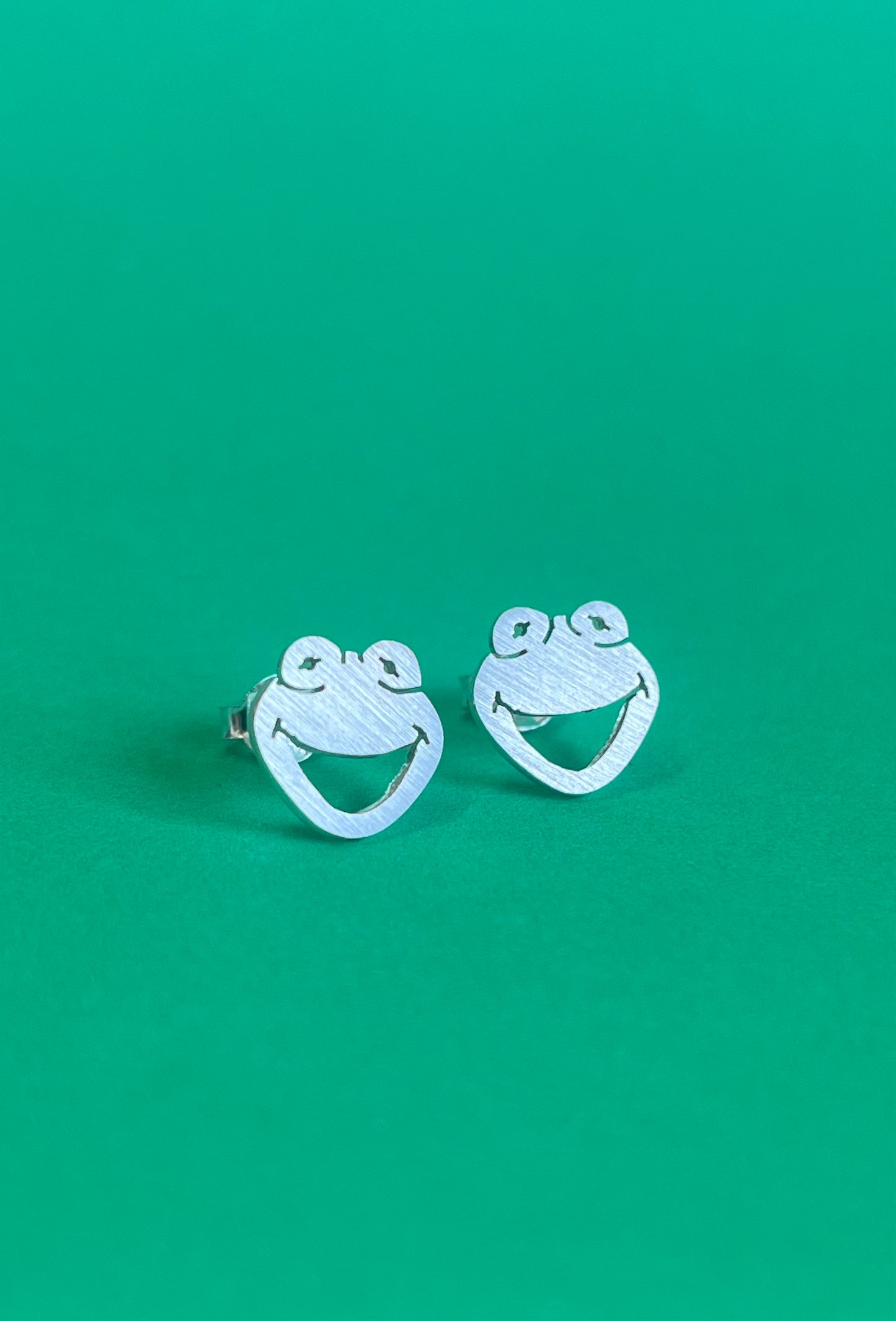 Kermit the Frog earrings. Sterling silver (925)