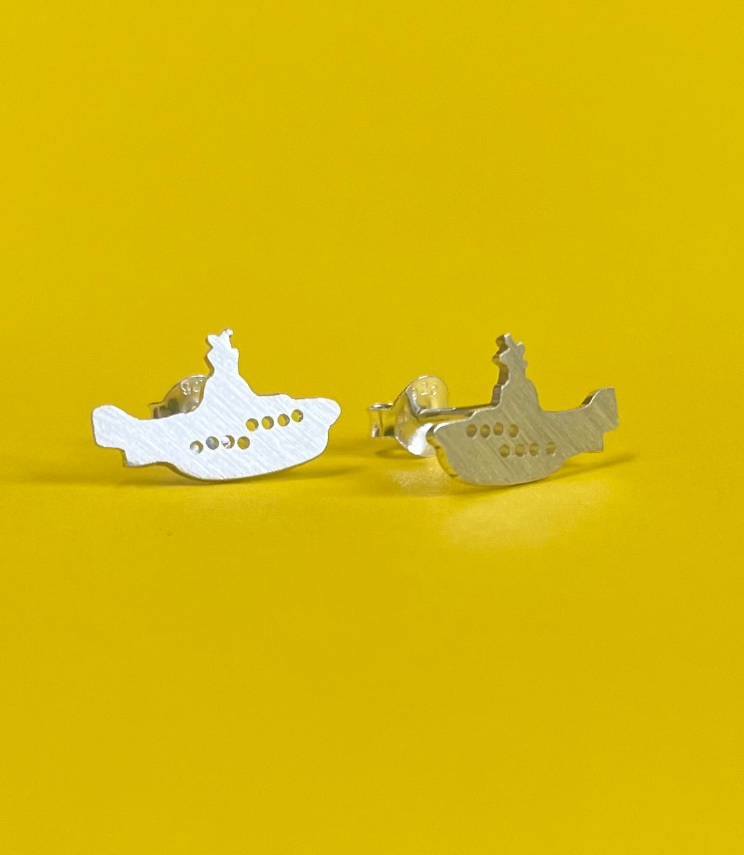 Yellow Submarine Earrings. Sterling Silver (925)