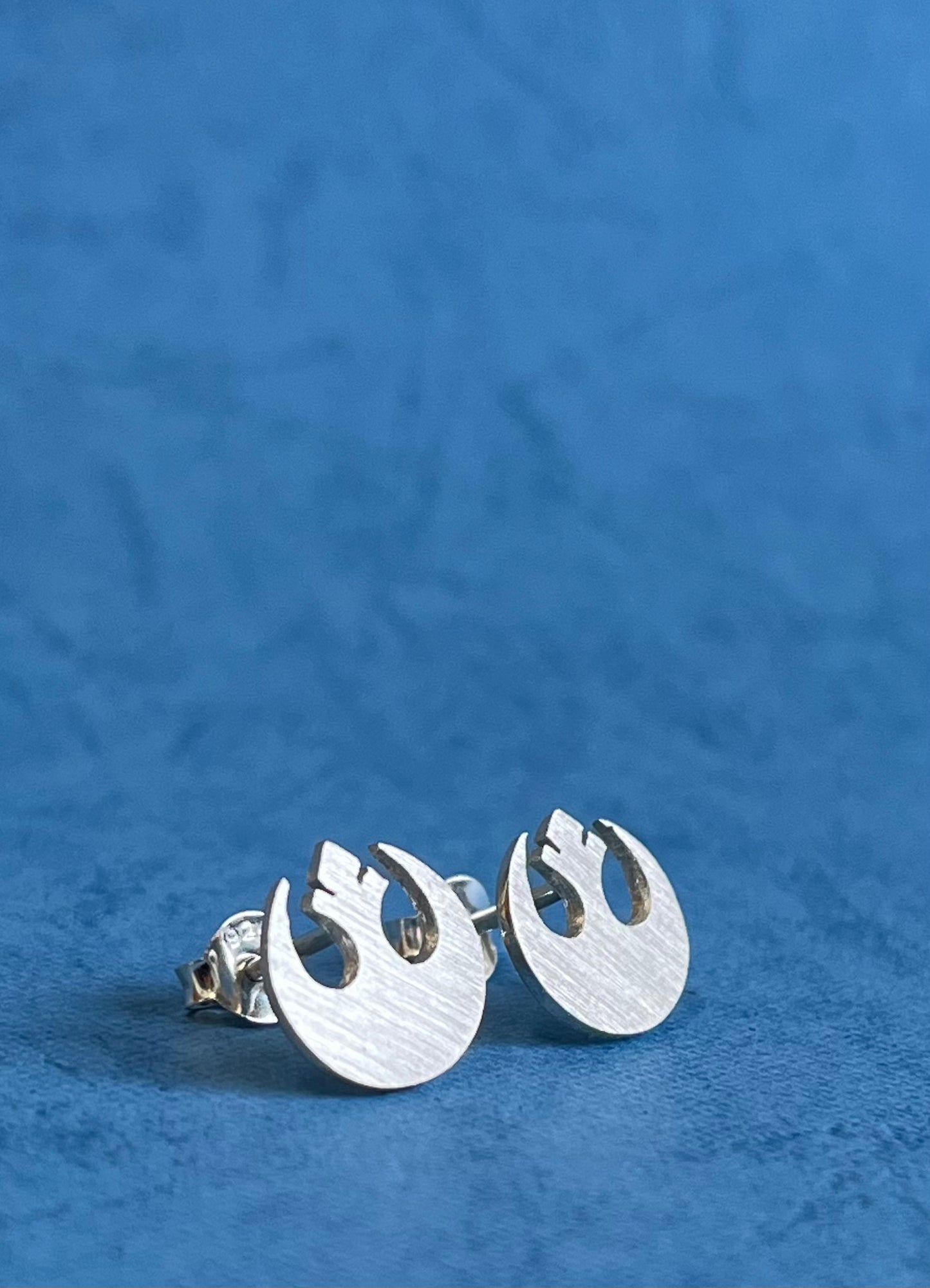 Rebel Alliance Earrings. Sterling Silver (925)