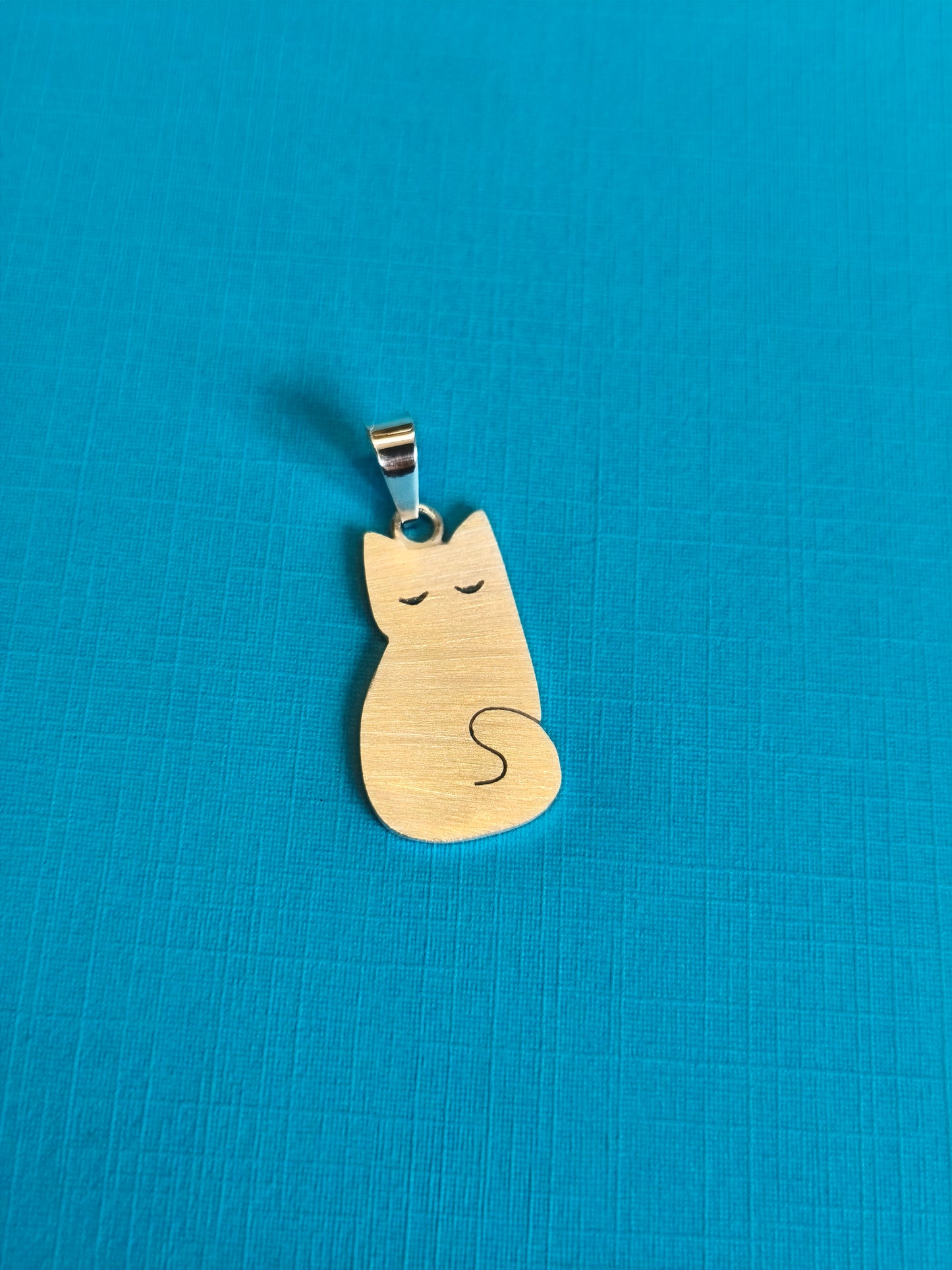Cat Pendant. Sterling Silver.